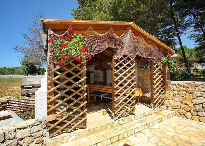 In With Sea View, Terrace, Air Conditioning, Wi-fi