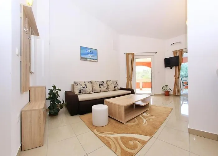 In With Sea View, Terrace, Air Conditioning, Wi-fi *