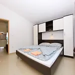In With Sea View, Terrace, Air Conditioning, Wi-fi * Vir