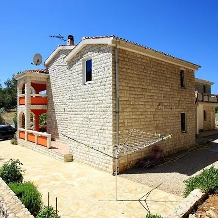 Apartament In With Sea View, Terrace, Air Conditioning, Wi-fi Vir