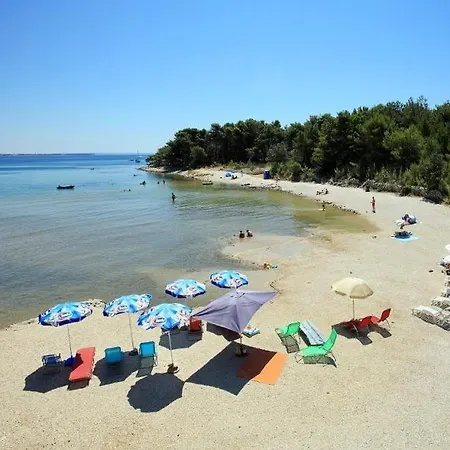 Apartment In With Sea View, Terrace, Air Conditioning, Wi-fi Vir