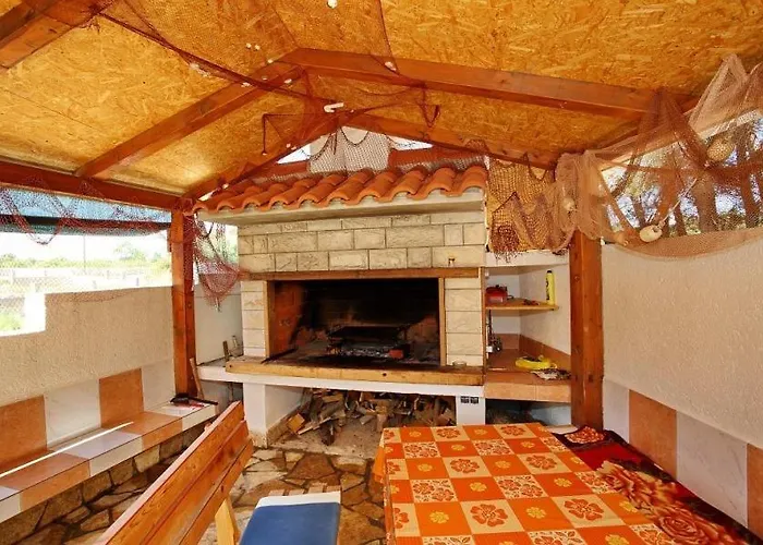 In With Sea View, Terrace, Air Conditioning, Wi-fi